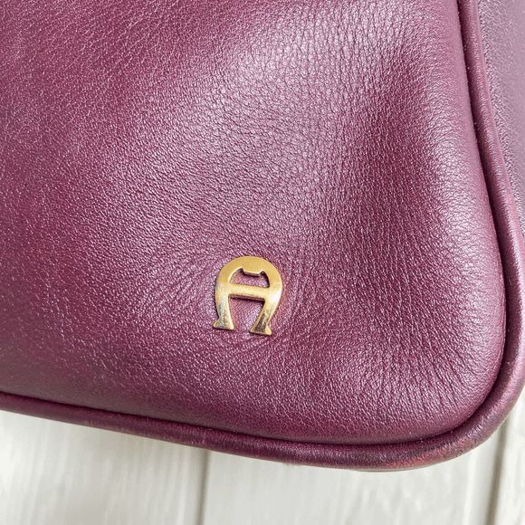 Etienne Aigner Burgundy Full-Grain Leather Shoulder Bag VTG 90s - Picture 11 of 11